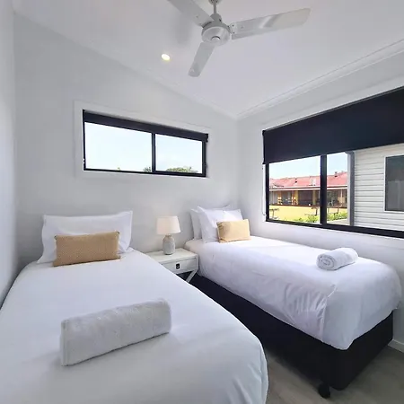 Club Byron Accommodation Byron Bay Exterior photo